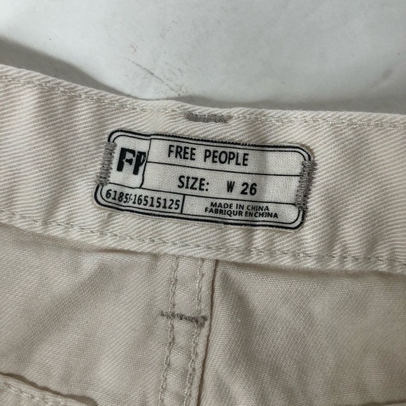 Free People white denim jean shorts - Picture 3 of 9
